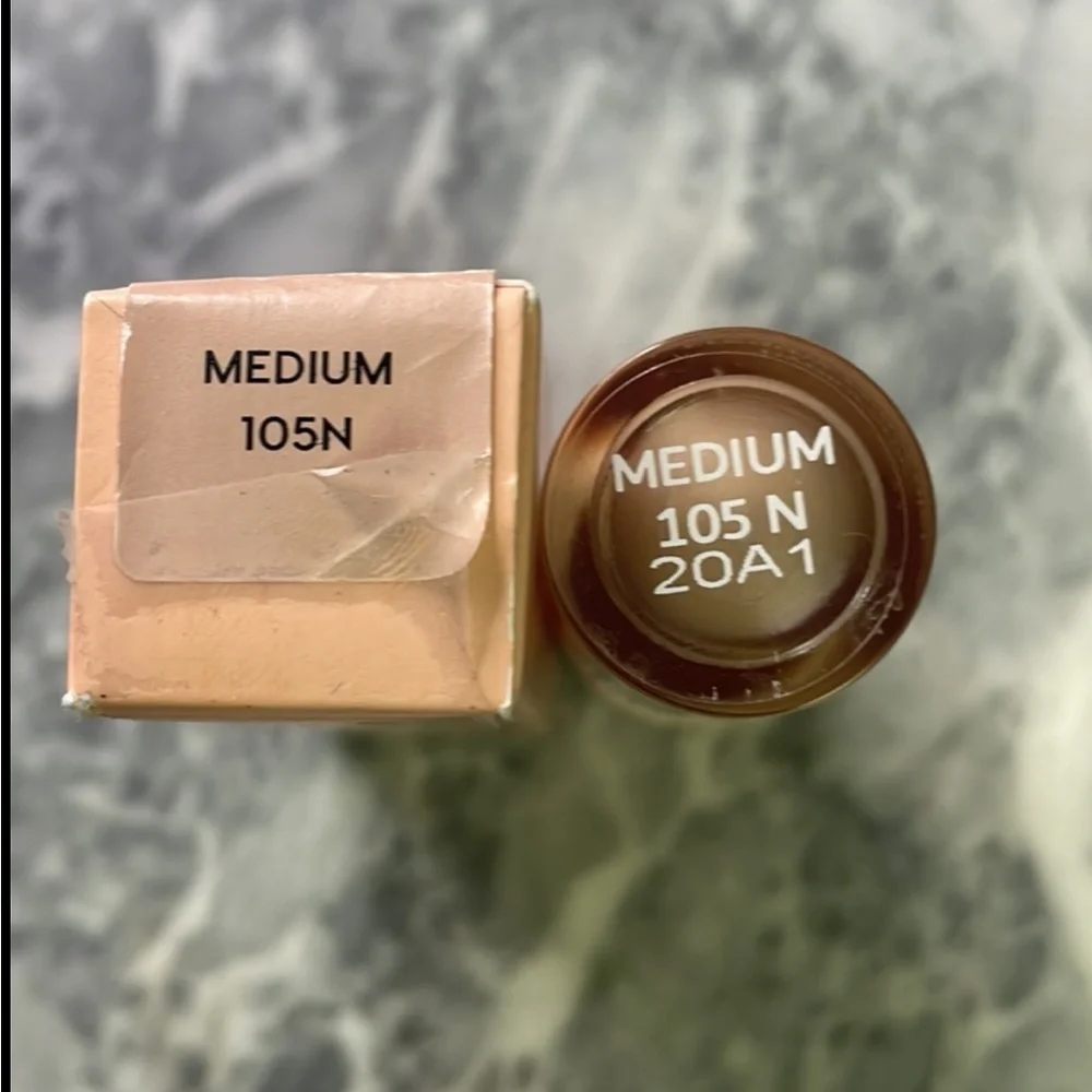 New Colourpop Pretty‎ Fresh Concealer Medium